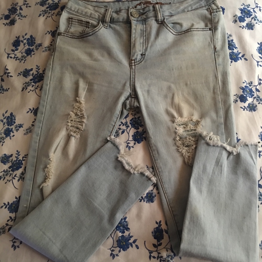 Ripped jeans